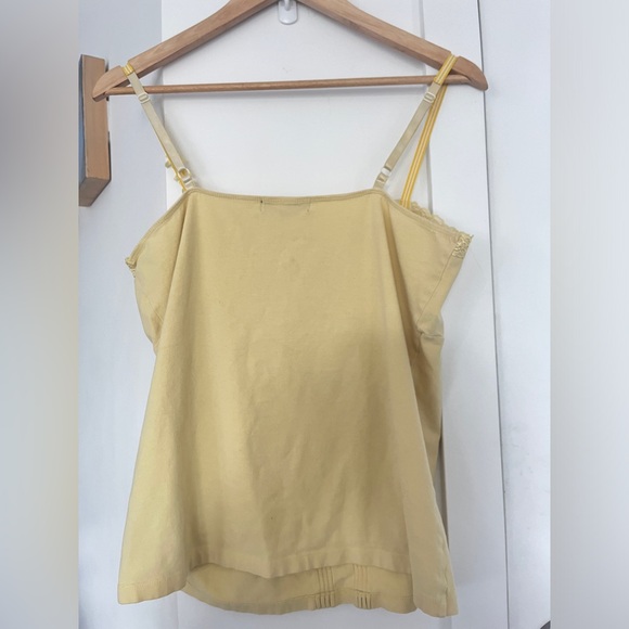 Butter yellow cami top with lavender trim and bows 95% cotton - Picture 5 of 7